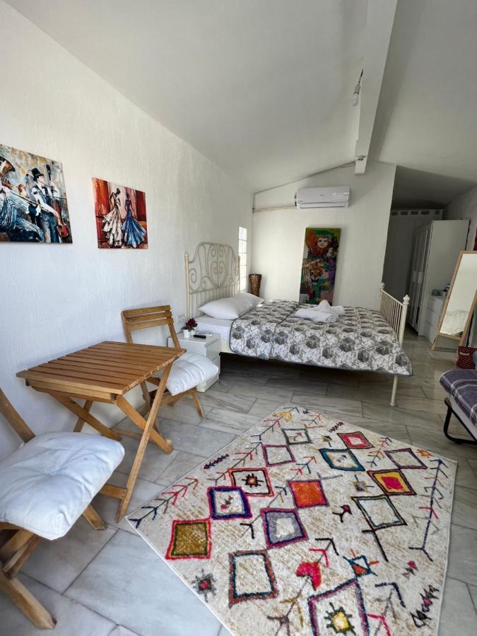 拉莱小屋酒店 阿拉恰特 外观 照片